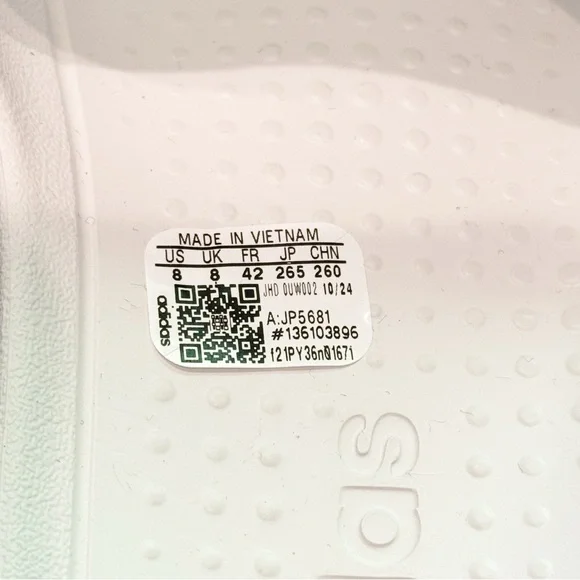 Adidas Unisex Adilette Flow Slide Sandal White Womens Size 9 Mens Size 8 NWT - Picture 4 of 13